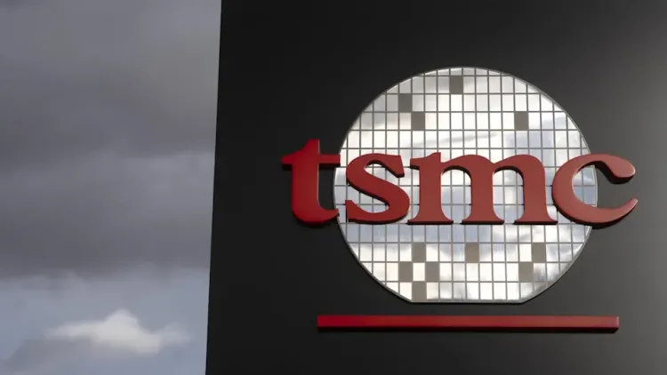 TSMC تحقق إيرادات قياسية في الربع الثالث من 2026 بدعم الطلب المتسارع على رقائق الذكاء الاصطناعي 🤖📈